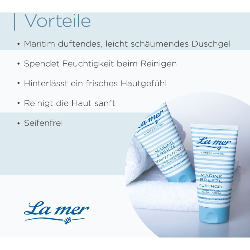 Zwei Tuben Duschgel mit blau-weißem Streifendesign. Text: La mer, Marine Breeze Duschgel, Limited Edition. Auf einem Handtuch.