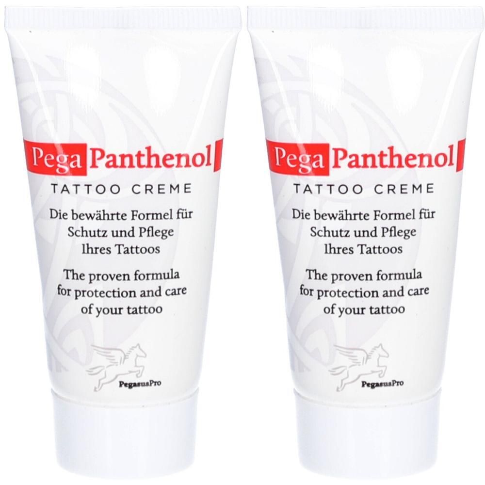 Zwei Tuben Pega Panthenol Tattoo Creme. Weiße Tuben mit roter Schrift. Text: Die bewährte Formel für Schutz und Pflege Ihres Tattoos.