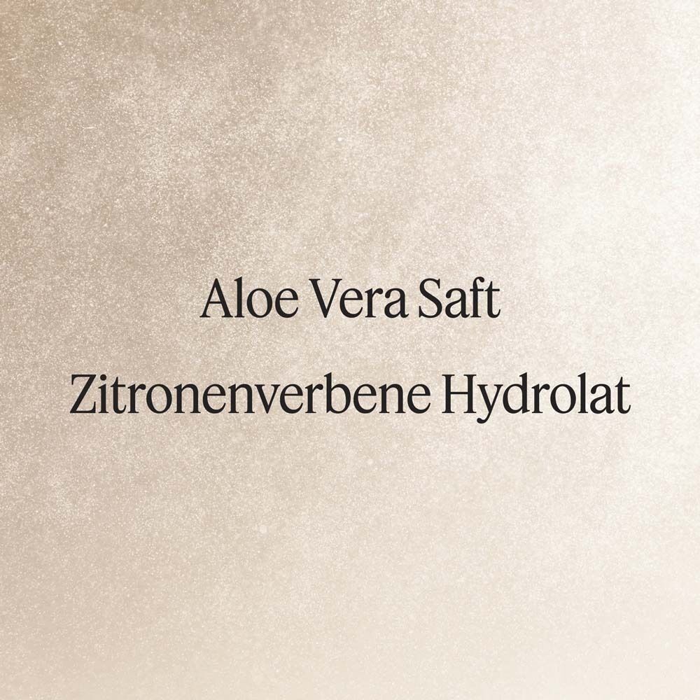 Text: Aloe Vera Saft, Zitronenverbenen Hydrolat. Hintergrund: cremefarben.