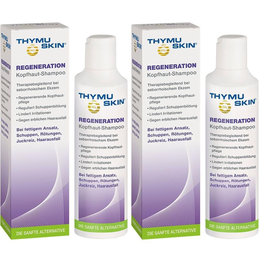Drei Flaschen und Verpackungen von THYMU SKIN® Kopfhaut-Shampoo. Weiße Flaschen mit weiß-lila Verpackung. Text: Regeneration, Kopfhaut-Shampoo.