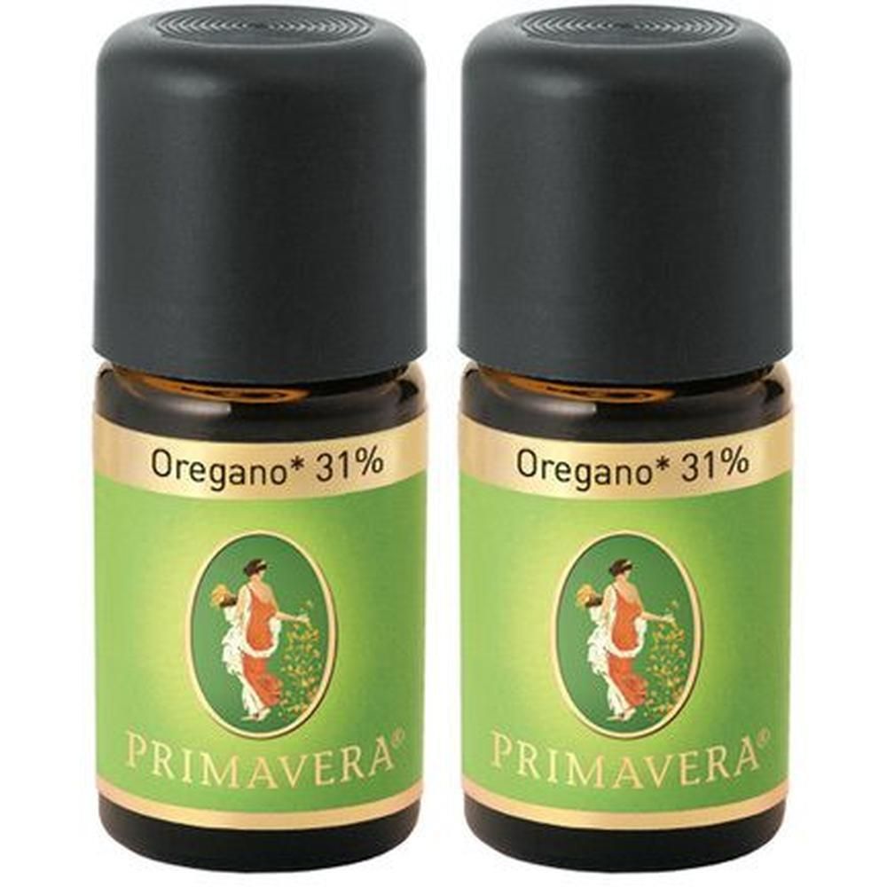 Zwei kleine Glasflaschen mit schwarzem Deckel. Aufschrift: Oregano* 31%. Logo mit Frau. Marke: PRIMAVERA.