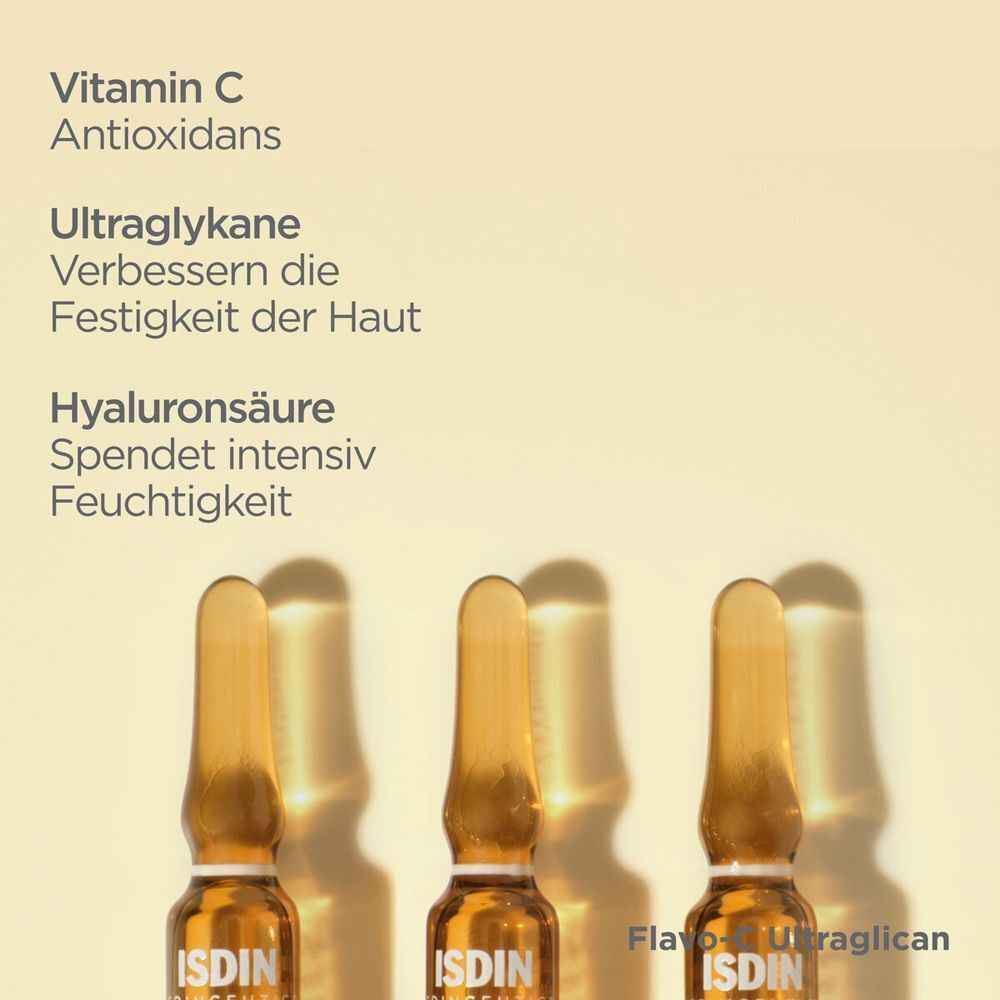 Drei Ampullen. Text: Vitamin C, Ultraglykane, Hyaluronsäure. ISDINCEUTICS® Logo. Gelbe Flüssigkeit.