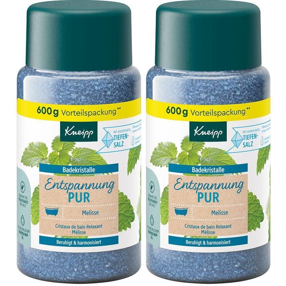 Zwei Flaschen KNEIPP Badekristalle Entspannung pur Melisse. Blaue Kristalle in transparenten Flaschen mit grünem Deckel. 600g.
