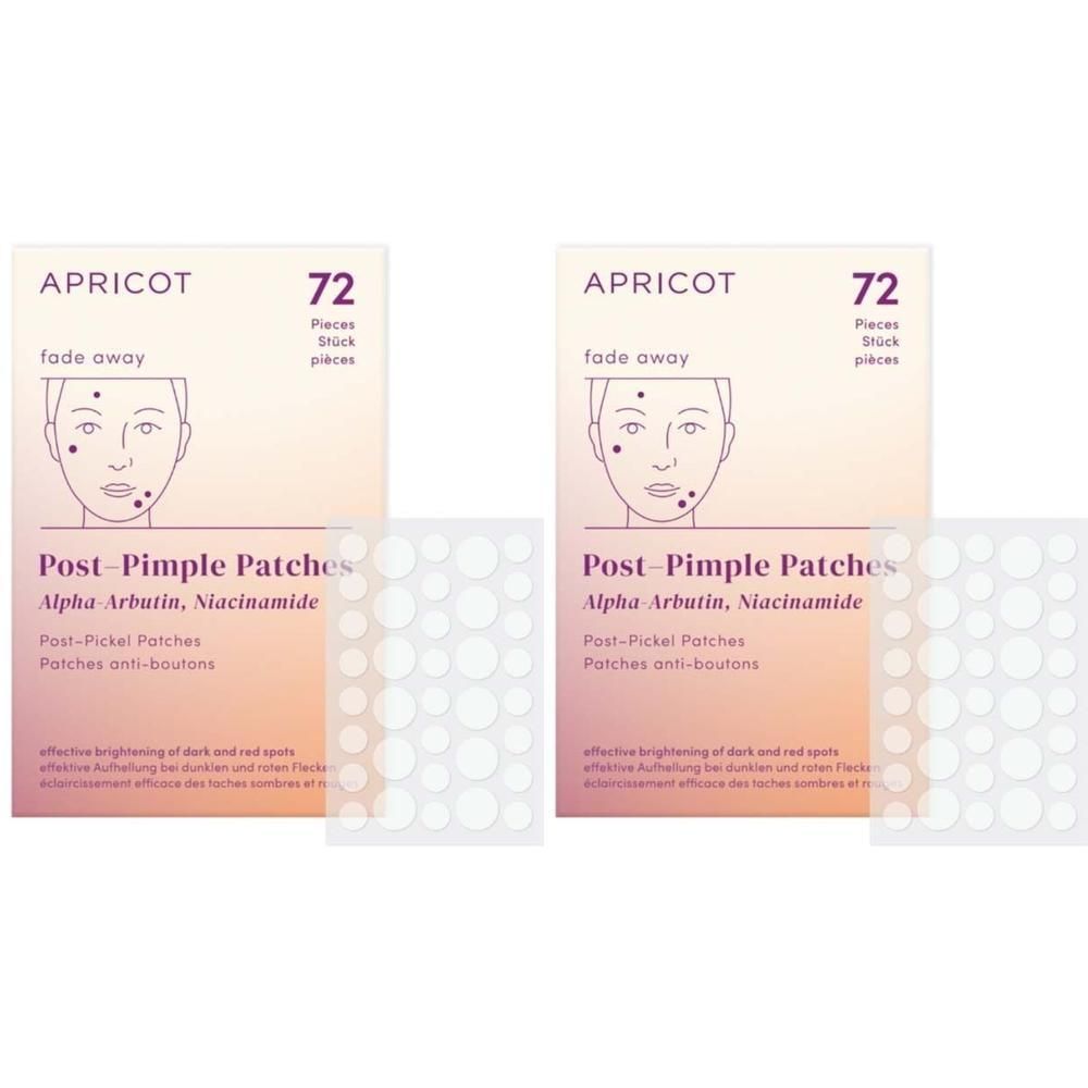 Zwei Packungen APRICOT Post-Pickel Patches mit 72 Stück. Daneben zwei Blätter mit runden, transparenten Patches.