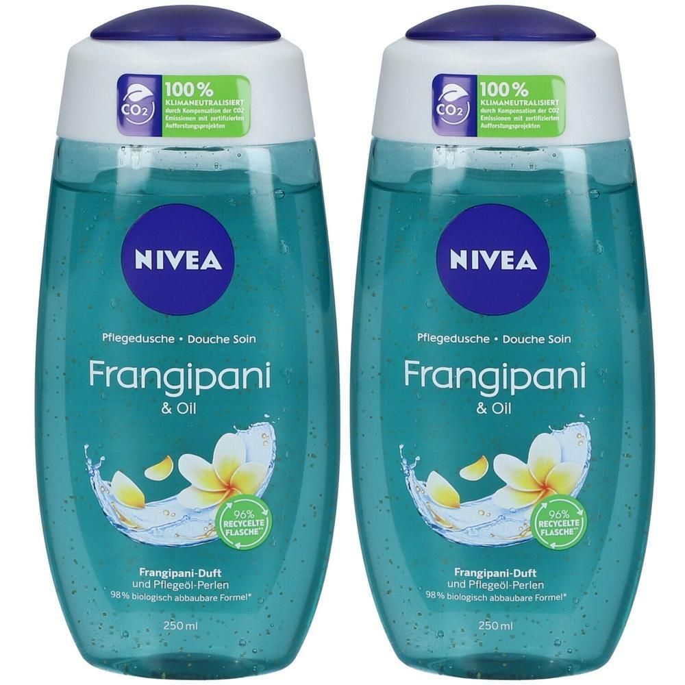 Zwei Flaschen NIVEA Pflegedusche Frangipani & Oil. Türkisgrüne Flüssigkeit, weißer Deckel, blauer Verschluss. Aufschrift: Frangipani & Oil, 100% klimaneutral.
