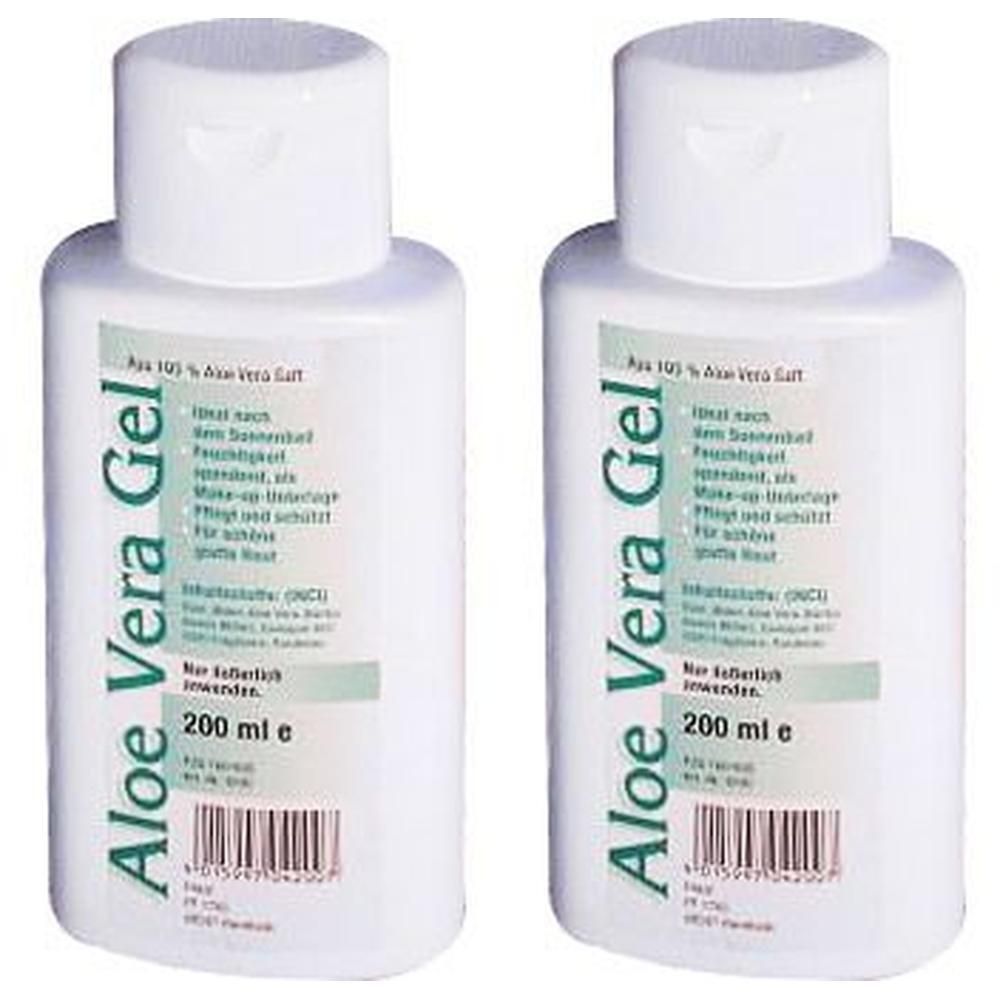 Zwei weiße Flaschen mit Aloe Vera Gel-Etikett. Aufschrift: Aloe Vera Gel, 200 ml. Weiße Deckel.