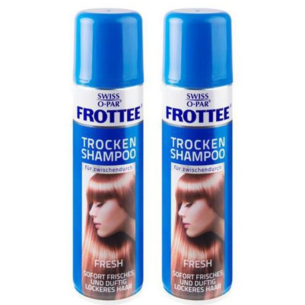 Zwei blaue Sprühflaschen Trockenshampoo. Aufschrift: SWISS O-PAR FROTTEE Trockenshampoo. Bild einer Frau mit langen Haaren.