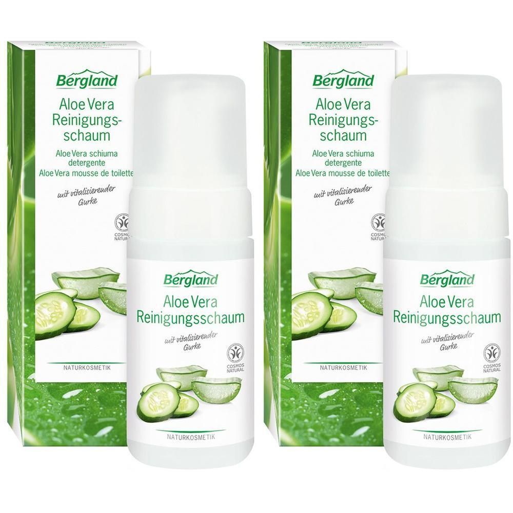 Zwei Flaschen Reinigungsschaum mit Aloe Vera und Gurke. Aufschrift: Bergland Aloe Vera Reinigungsschaum. Verpackung mit Aloe Vera und Gurken-Illustration.