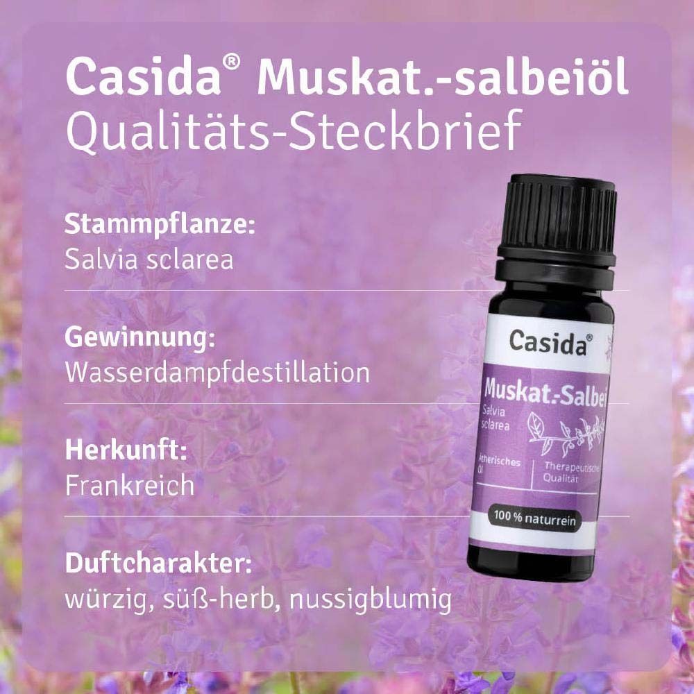 Eine Flasche Casida® Muskat.-Salbeiöl. Violettes Etikett mit Produktnamen und Logo. Schwarzer Deckel. Text: Frankreich.