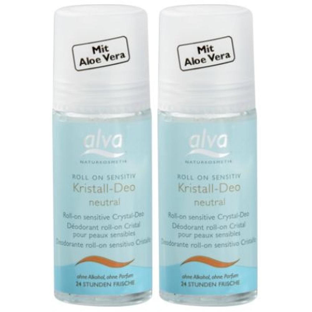 Zwei Roll-on-Deodorants. Weiße Kappe, blaue Flüssigkeit, Text: alva, Kristall-Deo, Aloe Vera. Ohne Alkohol, ohne Parfum, 24 Stunden Frische.
