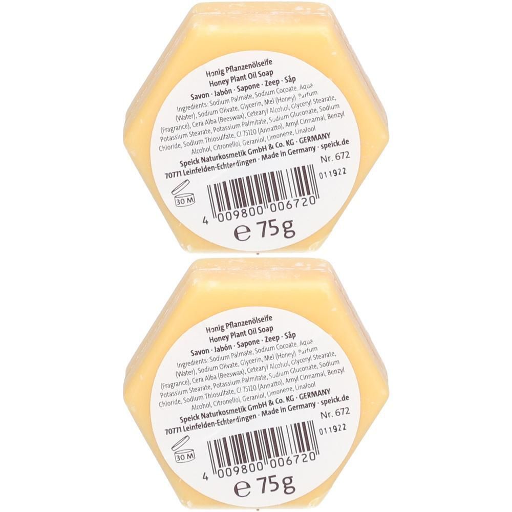 Zwei sechseckige Seifenstücke. Aufschrift: Honig Pflanzenölseife. Barcode und Gewichtsangabe: 75g.