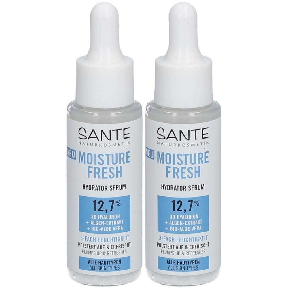 Zwei Flaschen Serum mit weißem Deckel und Pipette. Aufschrift: SANTE Naturkosmetik, Moisture Fresh Hydrator Serum, 12,7%, 3-fach Feuchtigkeit.