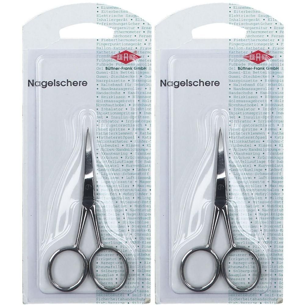 Zwei Nagelscheren in Blisterverpackung. Die Scheren sind aus Metall und haben gebogene Klingen. Auf der Verpackung steht "Nagelschere".