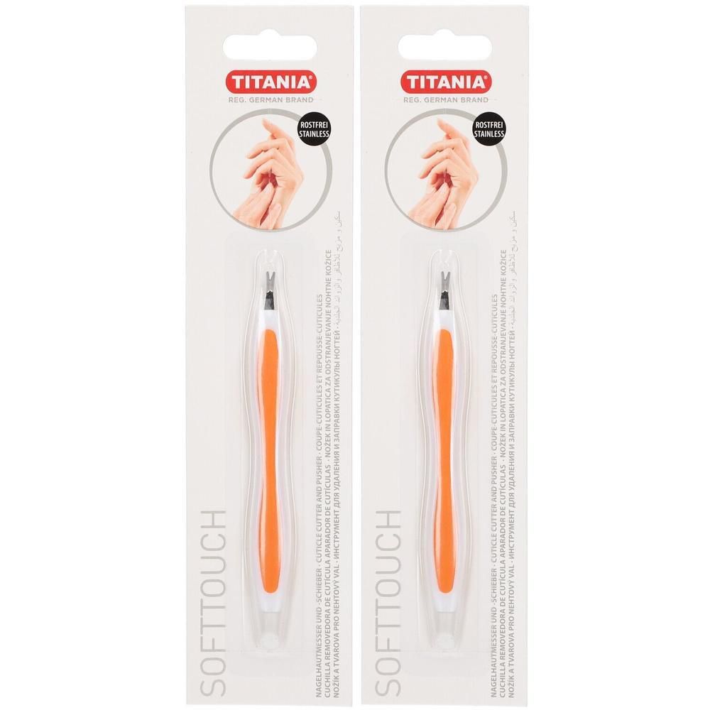 Zwei Nagelhautmesser und -schieber in Verpackung. Orangefarbener Griff, silberne Spitze. Marke TITANIA, rostfreier Stahl.