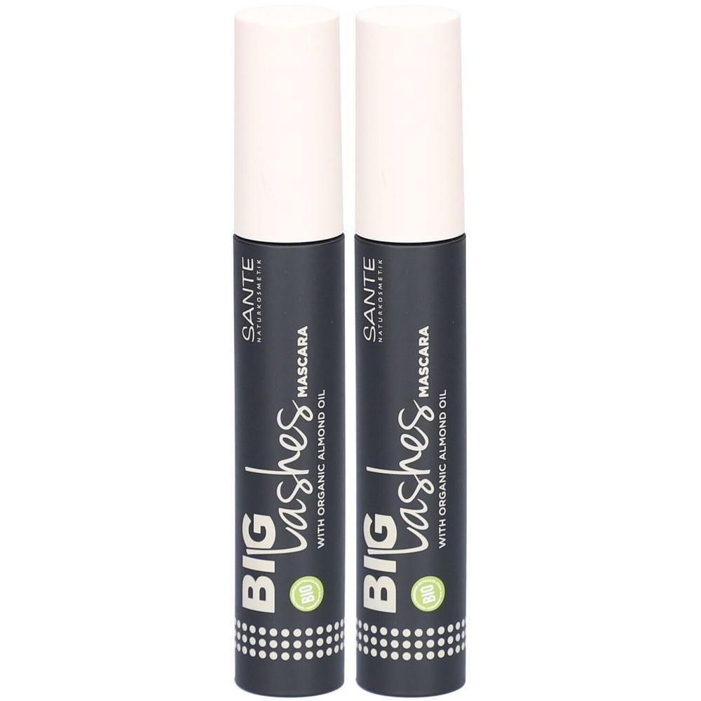 Zwei Mascara-Tuben. Schwarze Hülle mit weißem Schriftzug "BIG lashes" und "SANTE". Mit Bio-Mandelöl. Weiße Kappe.