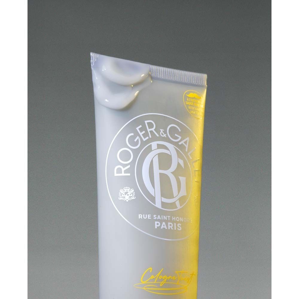 Nahaufnahme ROGER&GALLET After-Shave Gel Tube. Graue Tube mit gelbem Deckel. Logo und Text in Weiß und Gelb.