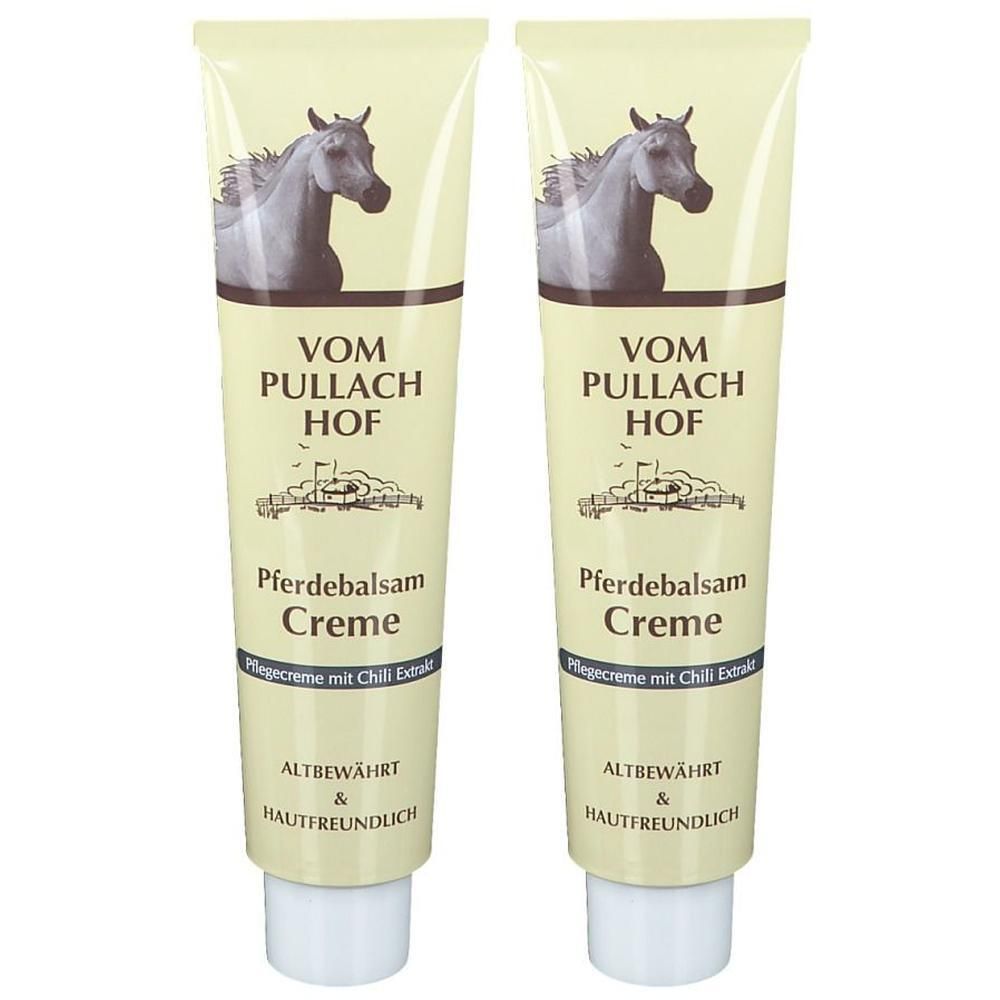 Zwei Tuben PFERDEBALSAM Creme. Beige Tuben mit Pferde-Illustration und Schriftzug. Text: Vom Pullach Hof, Pferdebalsam Creme, Altbewährt & Hautfreundlich.