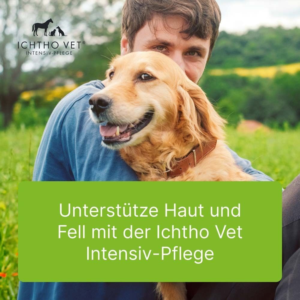 Ein Mann umarmt einen Golden Retriever. Text auf grünem Hintergrund: 'Unterstütze Haut und Fell mit der Ichtho Vet Intensiv-Pflege'.