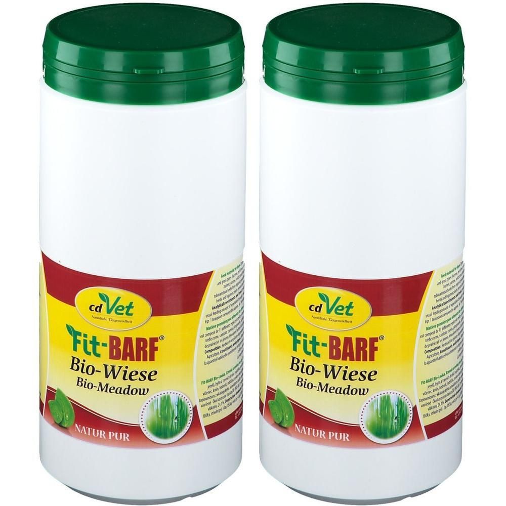 Zwei weiße Dosen mit grünem Deckel. Auf den Etiketten steht "Fit-BARF Bio-Wiese Bio-Meadow" und "cdVet".