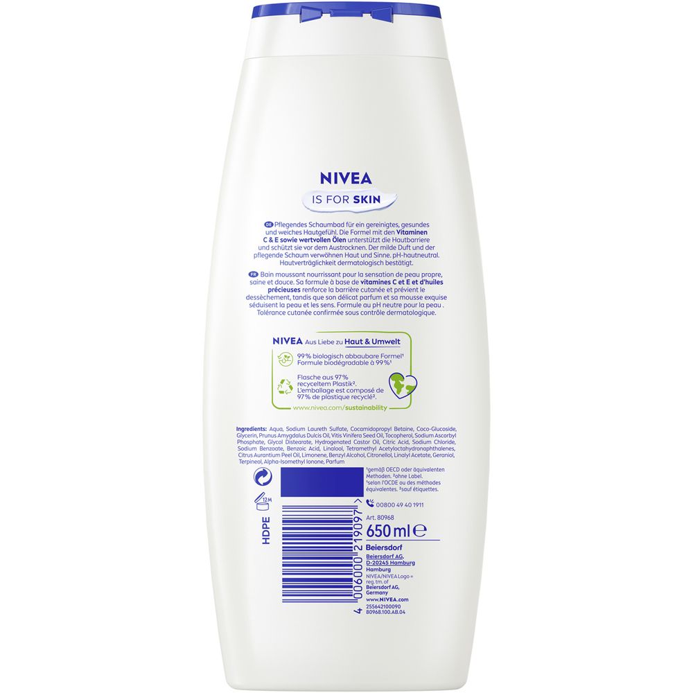 Nivea IS FOR SKIN Duschgel, 650 ml Flasche. Enthält Vitamin C & E. 99% biologisch abbaubare Formel.