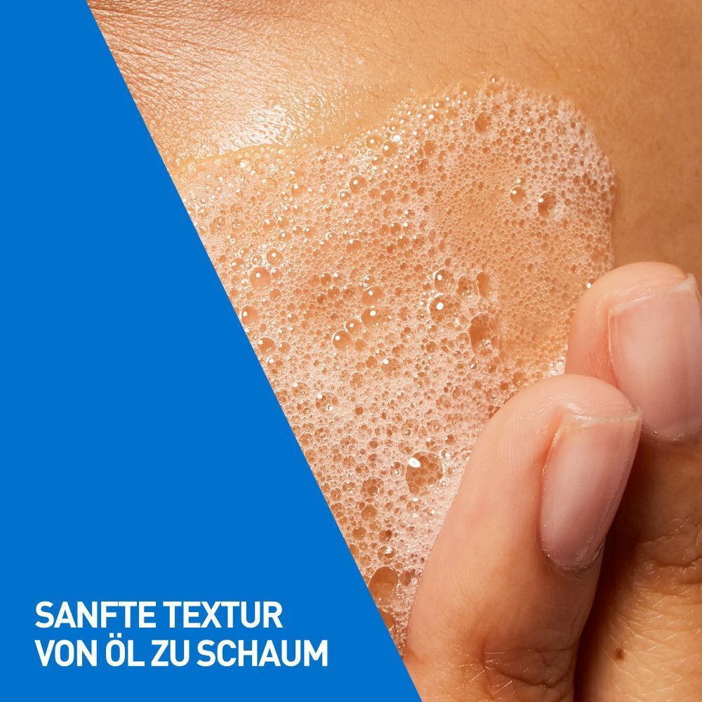 Sanfte Textur von Öl zu Schaum auf der Haut, mit Fingern aufgetragen.