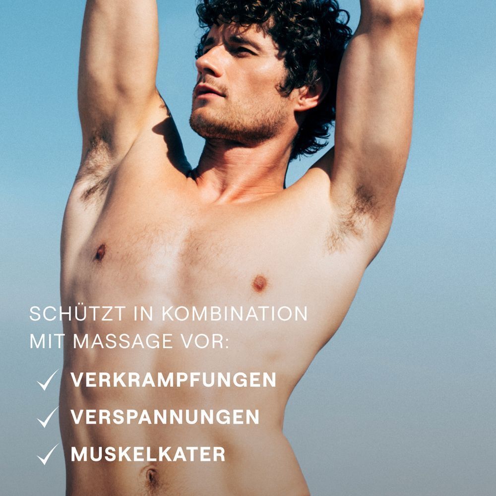 Oberkörper eines Mannes. Text: Schützt in Kombination mit Massage vor: Verkrampfungen, Verspannungen, Muskelkater.