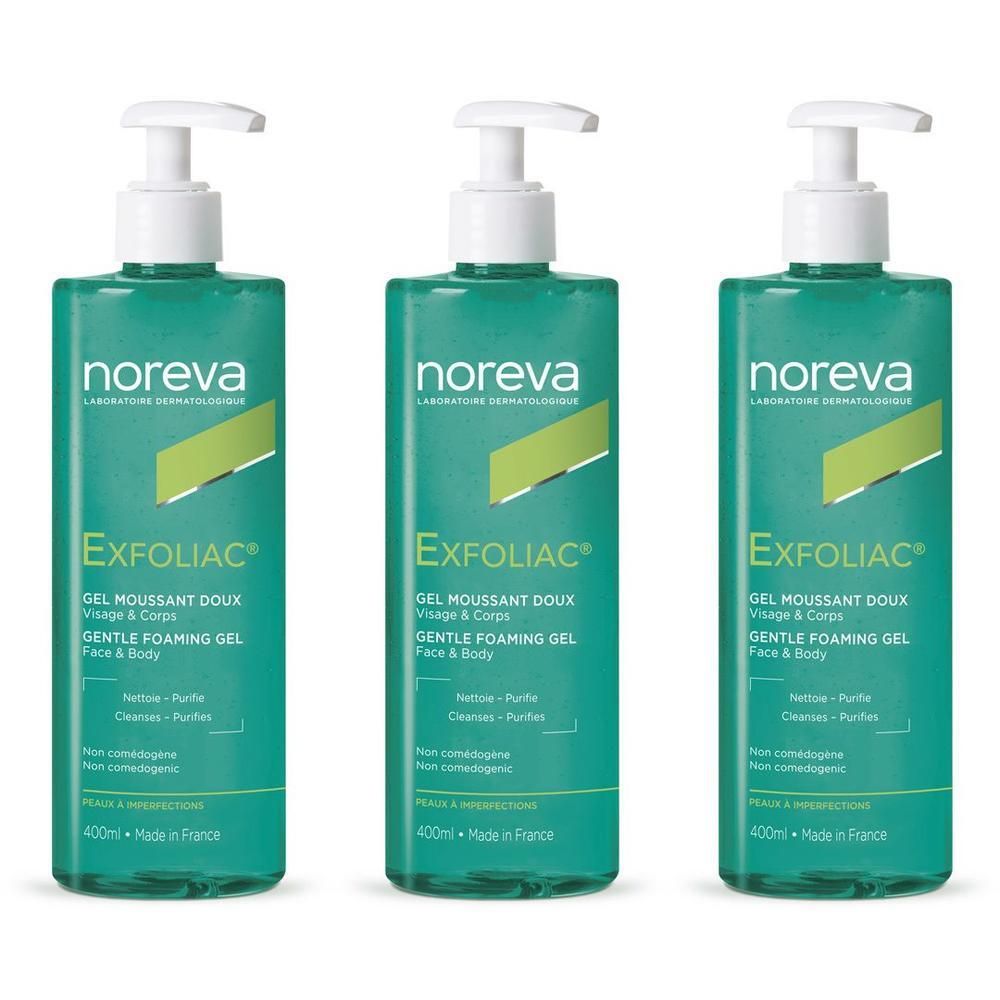Drei Flaschen Noreva Exfoliac Reinigungsgel mit Pumpspendern. Grüne Flaschen mit weißem Etikett und grünen Akzenten.