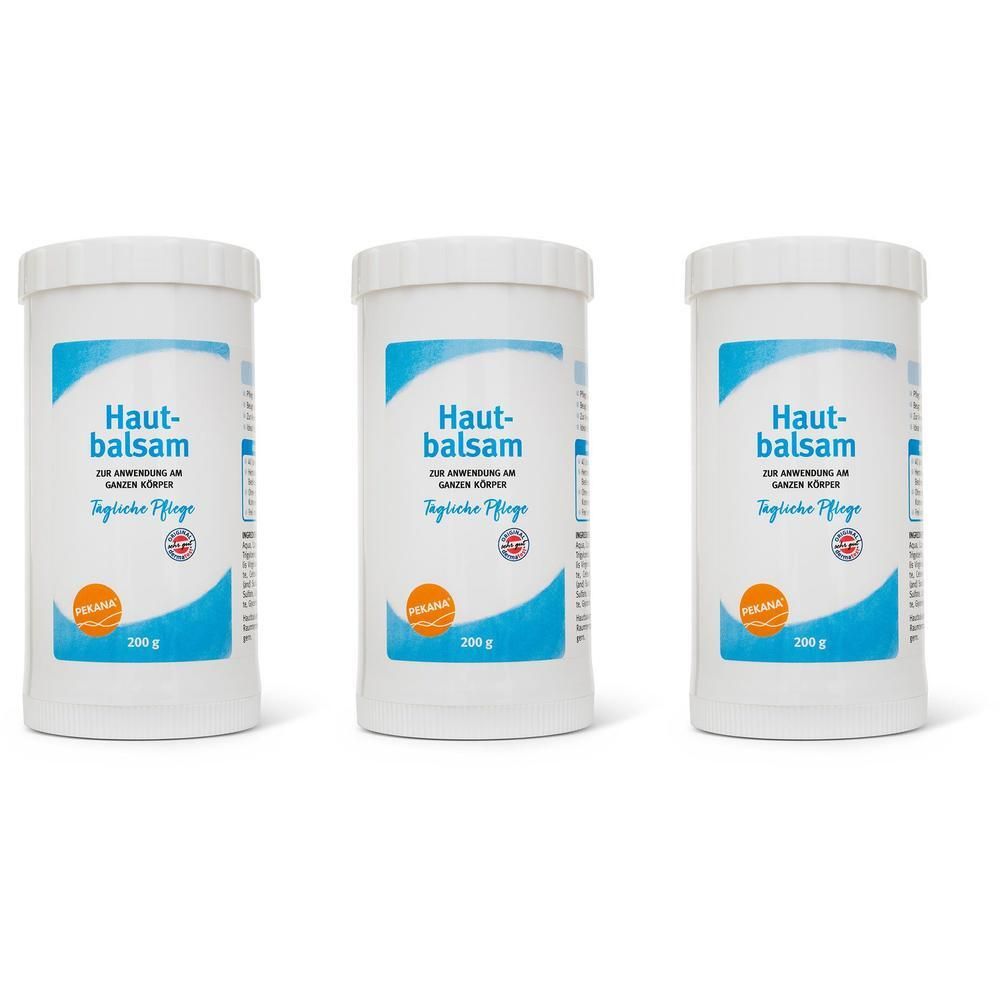 Drei weiße Behälter mit Hautbalsam, 200g. Blaue Etiketten mit Text und Logo.