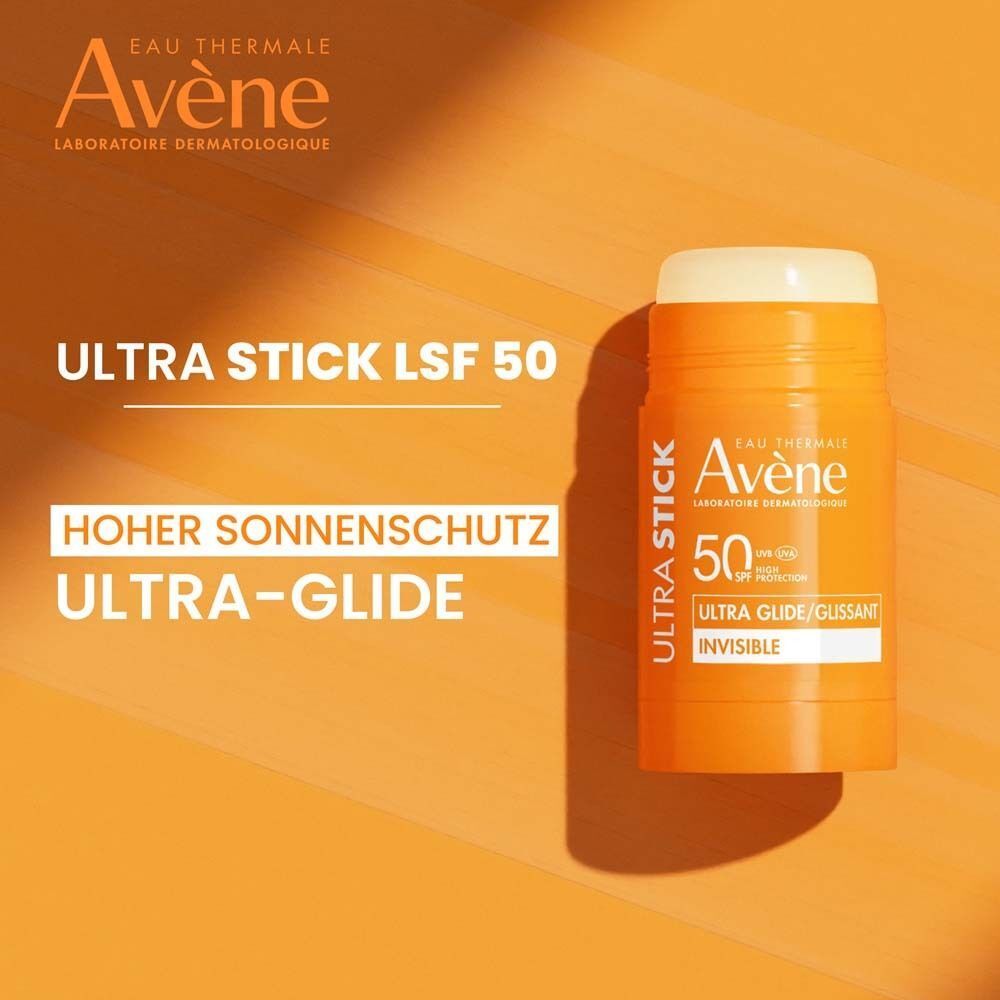 Ein Avène Ultra Stick LSF 50 Sonnenschutzstift auf orangefarbenem Hintergrund.