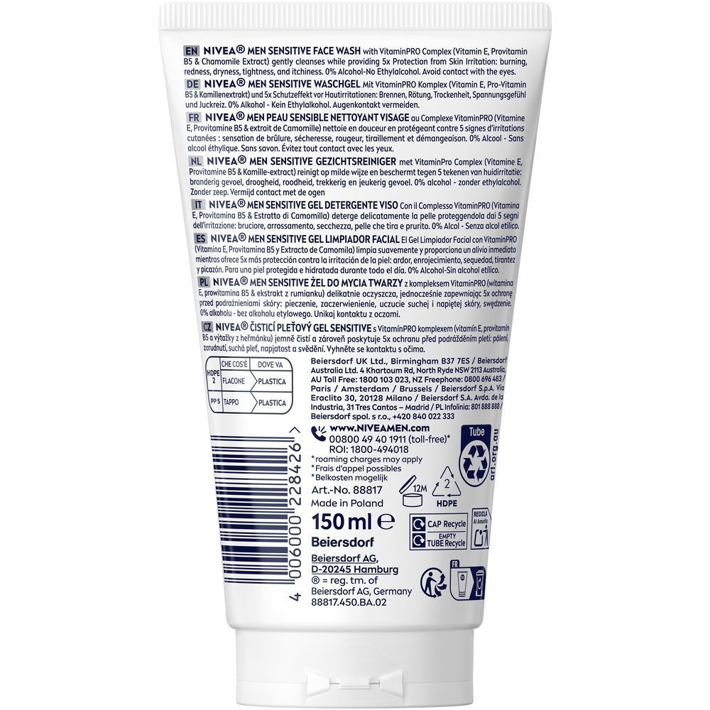 Rückseite einer Tube NIVEA MEN Sensitive Gesichtswaschgel mit Inhaltsstoffen und Barcode.