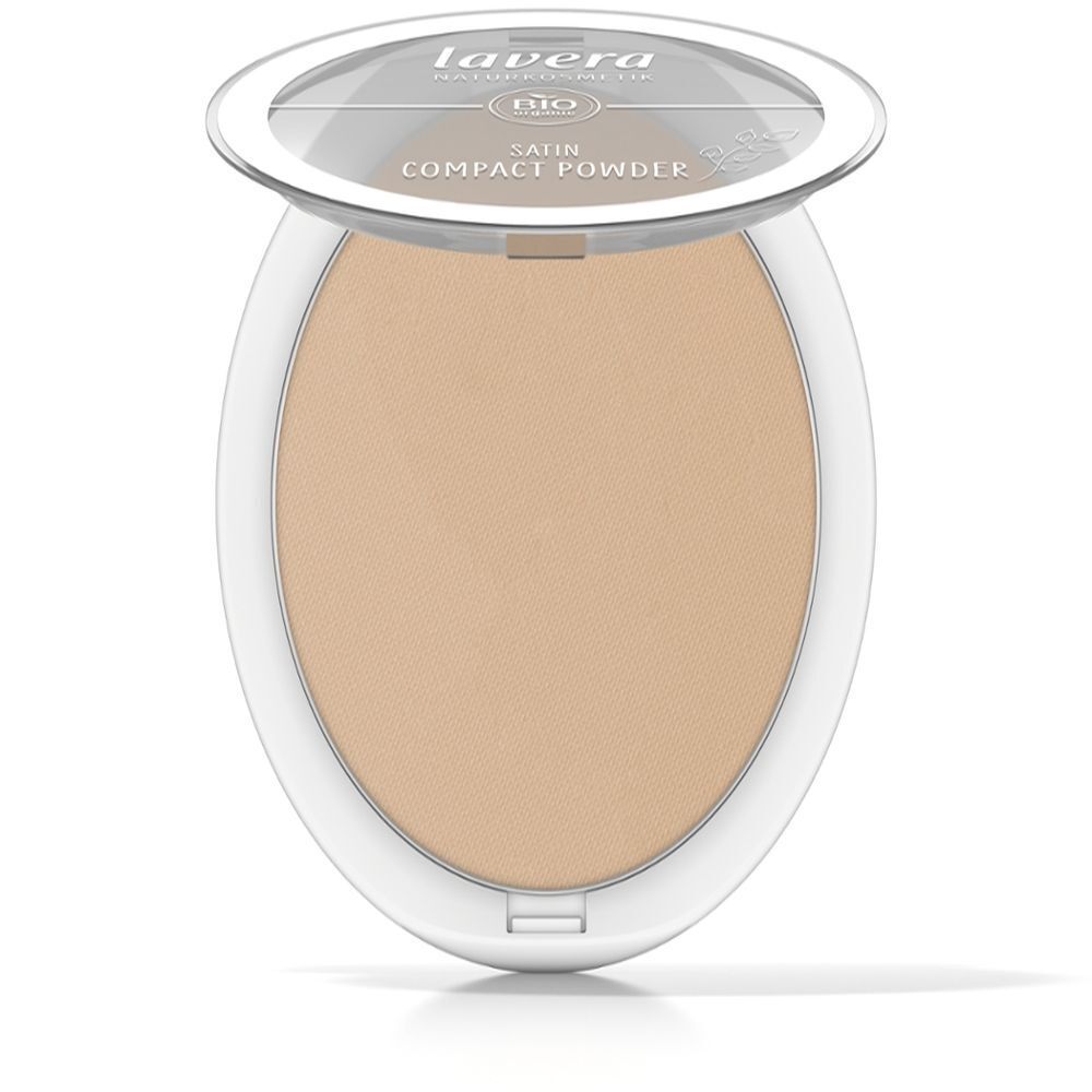 Ein offener Lavera Satin Compact Powder Tiegel mit beige Puder.