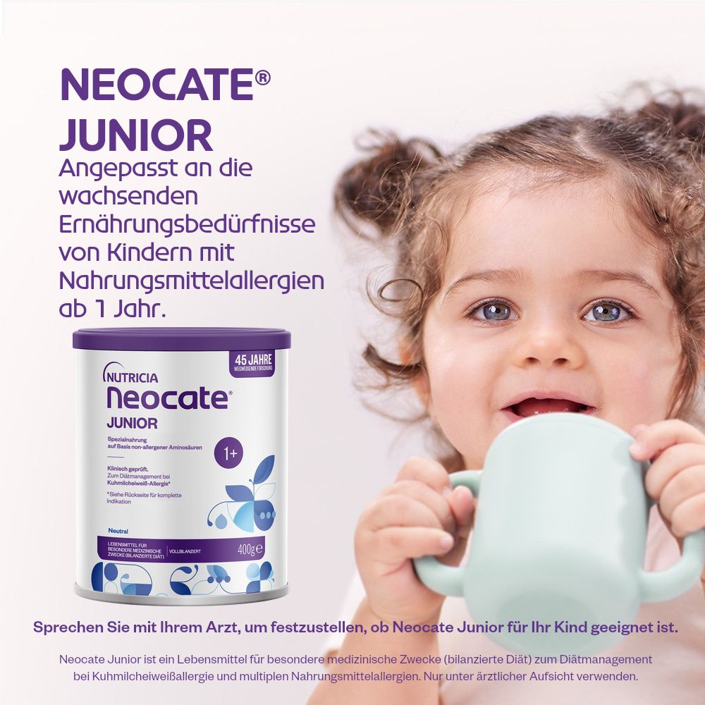 Werbung für Neocate Junior. Kind mit Trinkbecher. Dose im Hintergrund. Text: Ernährungsbedürfnisse von Kindern.