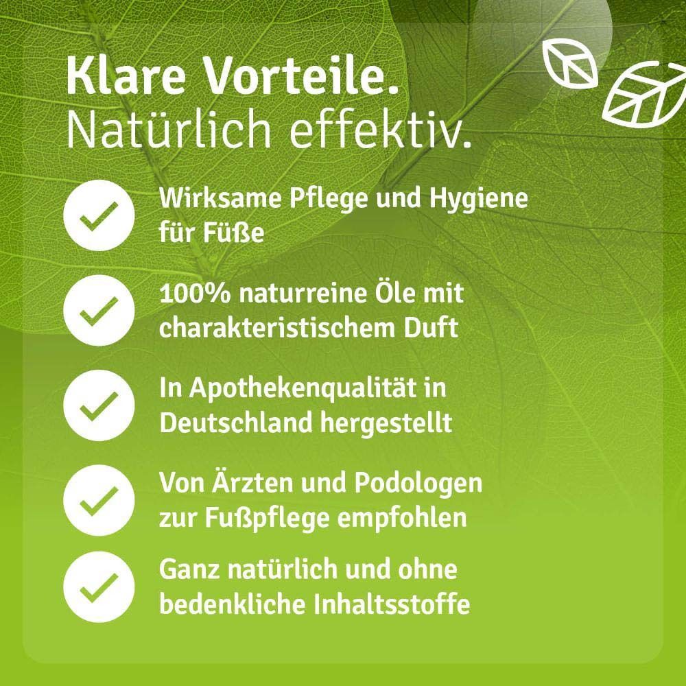 Grüner Hintergrund mit Text und Icons. Text: Klare Vorteile. Natürlich effektiv. Wirksame Pflege und Hygiene für Füße. Apothekenqualität.