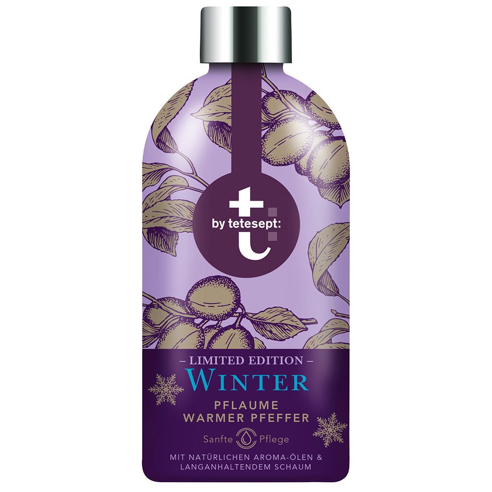 Flasche mit lila Etikett. "t by tetesept" und "Winter" Schriftzug. Pflaumen- und Blätter-Illustration.