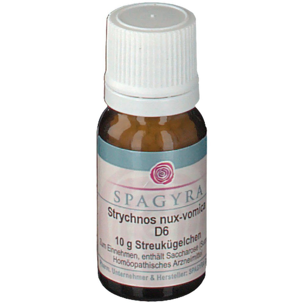 Braune Glasflasche mit weißem Deckel. Etikett mit SPAGYRA, Strychnos nux-vomica D6, 10 g Streukügelchen.