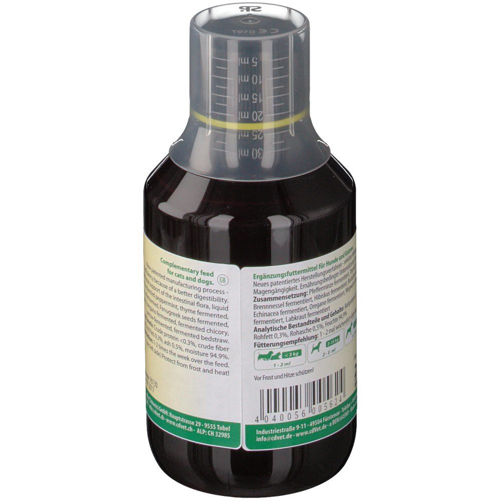 Rückansicht der Flasche. Etikett mit Inhaltsstoffen und Fütterungsempfehlung. Transparenter Messbecher. Gelber Verschluss.