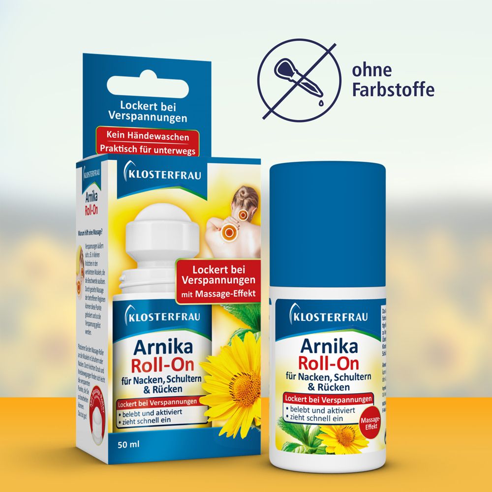 Arnika Roll-On von KLOSTERFRAU. Flasche und Verpackung. Blaue Kappe, weißer Behälter. Text: Ohne Farbstoffe.