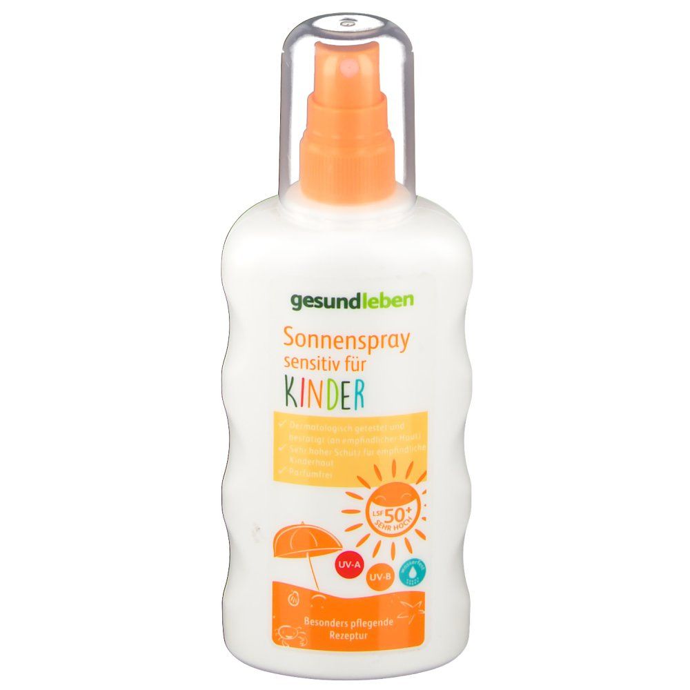 Weißes Sonnenspray mit orangefarbenem Sprühkopf und transparentem Deckel. Text: gesund leben Sonnenspray sensitiv für Kinder, LSF 50.