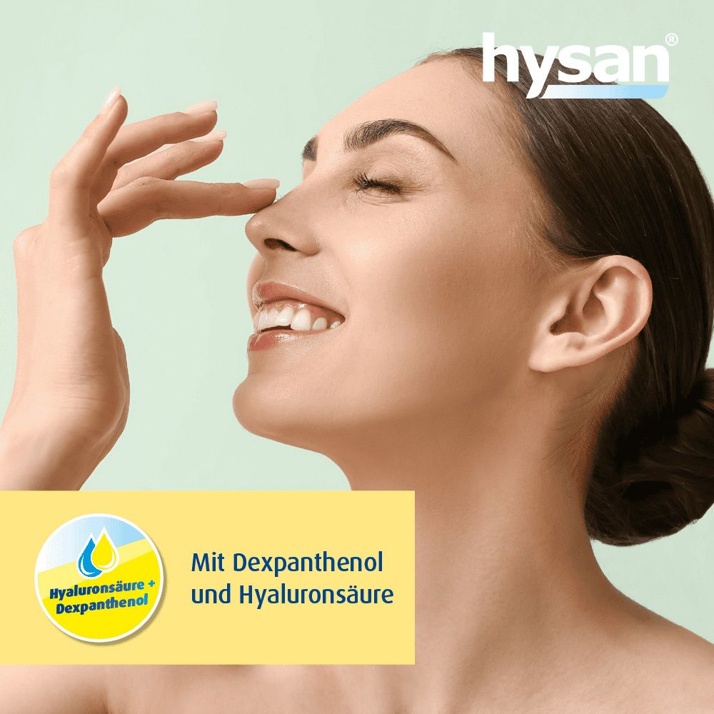 Eine Frau berührt ihre Nase. Gelbes Feld mit Text: Mit Dexpanthenol und Hyaluronsäure.