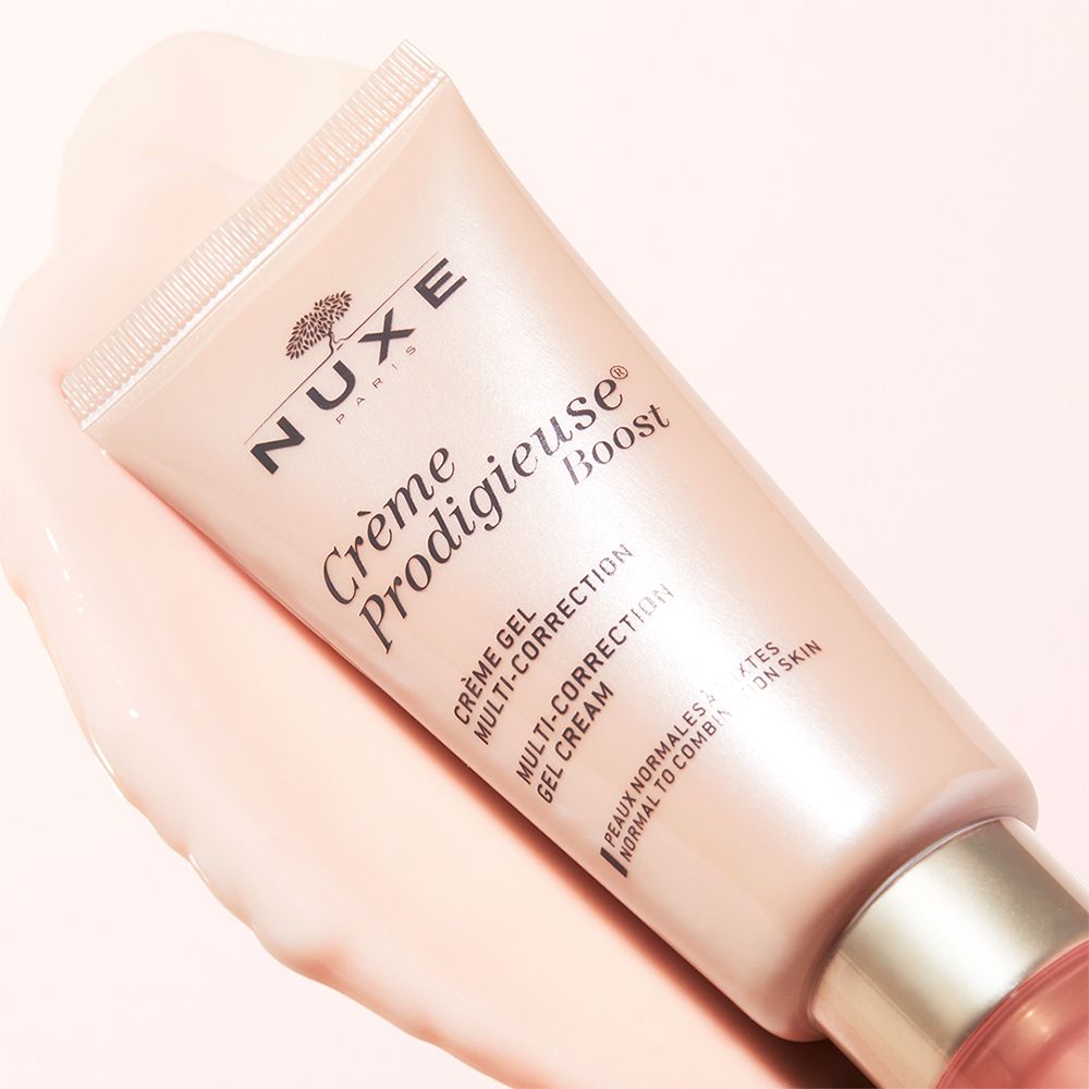 NUXE Crème Prodigieuse® Boost mattierende Feuchtigkeitscreme gegen erste Fältchen bei Mischhaut