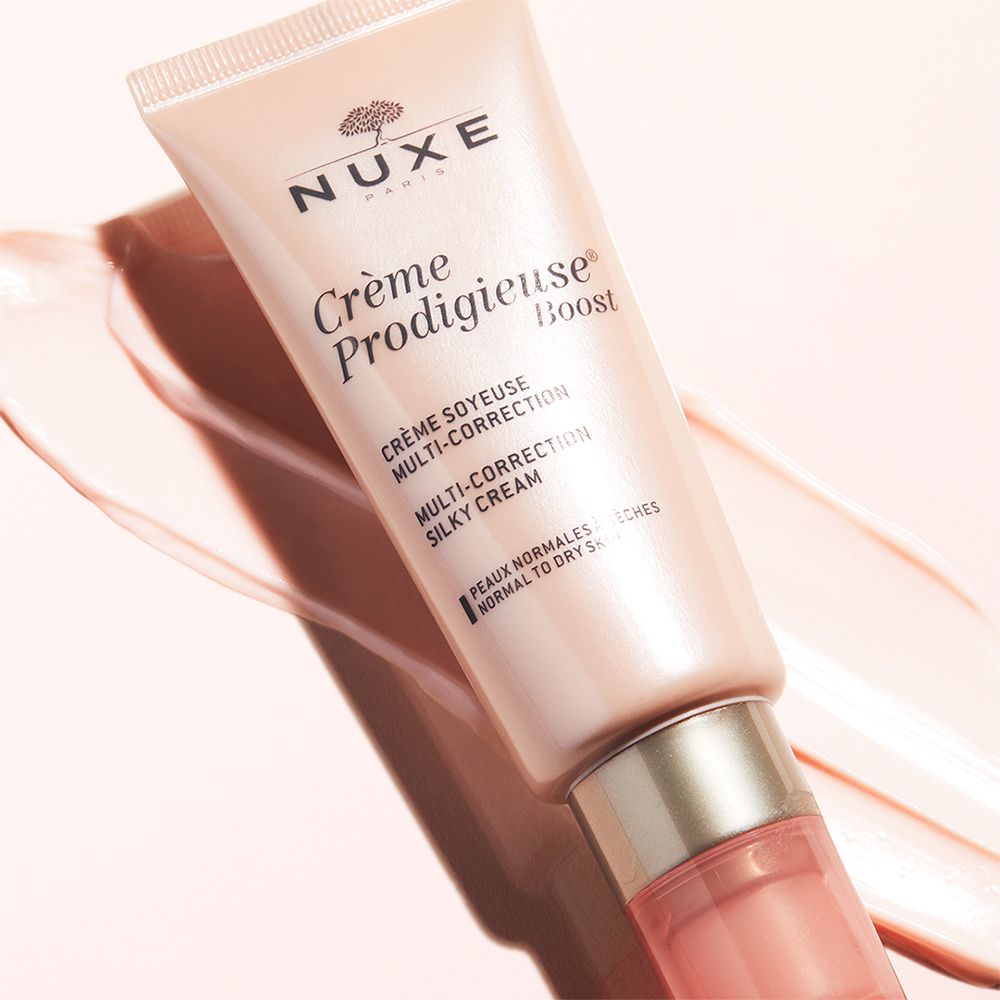 Nuxe Crème Prodigieuse® Boost glättende Anti-Aging Feuchtigkeitspflege gegen erste Falten bei normaler und trockener Haut