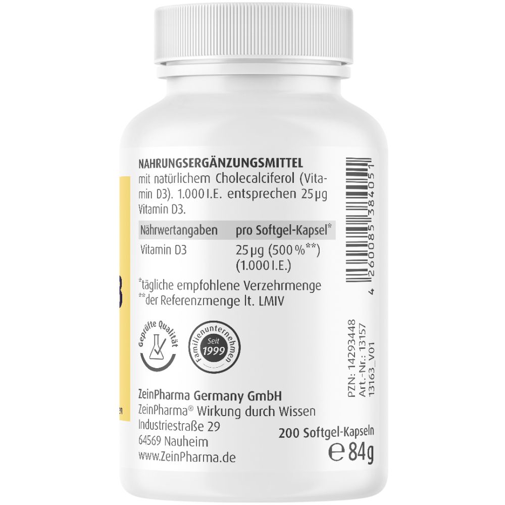 Rückseite der Vitamin D3 Kapseln Flasche. Nährwertangaben, Herstellerinformationen. Zein Pharma.