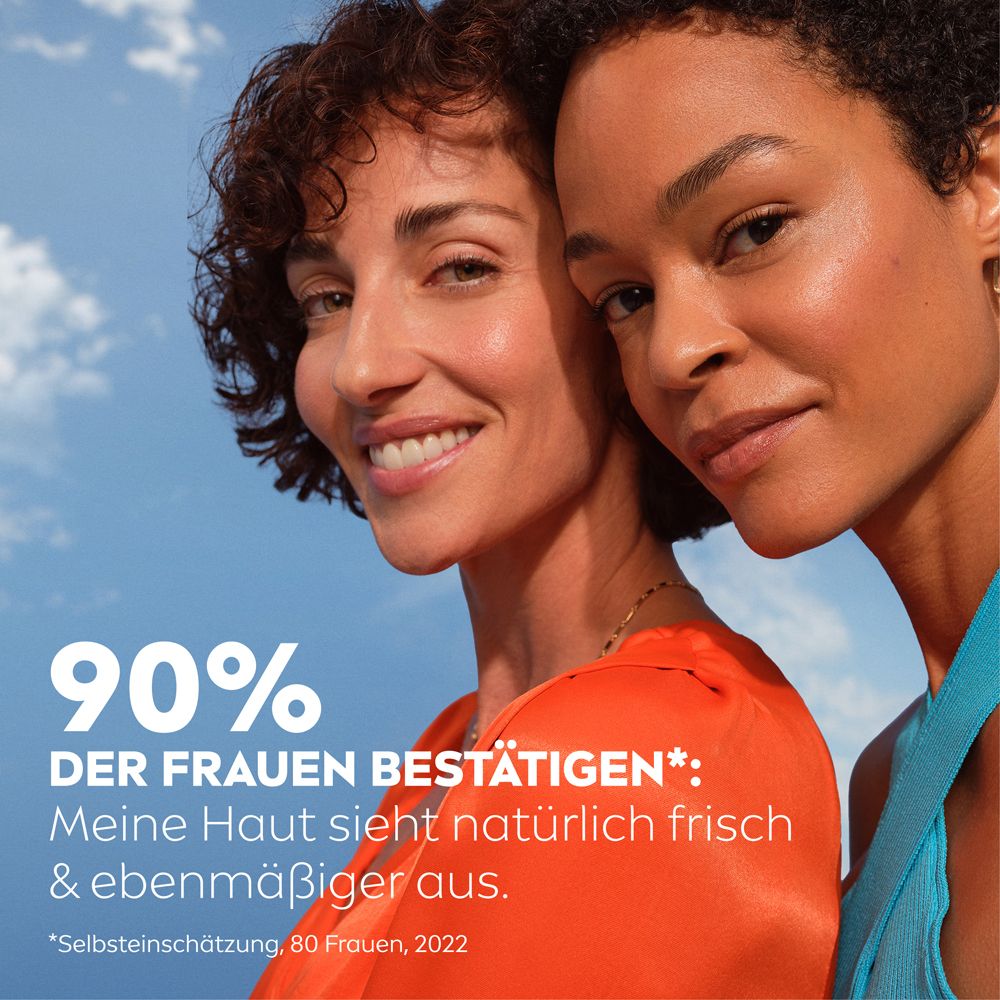 NIVEA Q10 Anti-Falten Porenverfeinerung Tagespflege LSF 15, Seitenansicht des Tiegels.