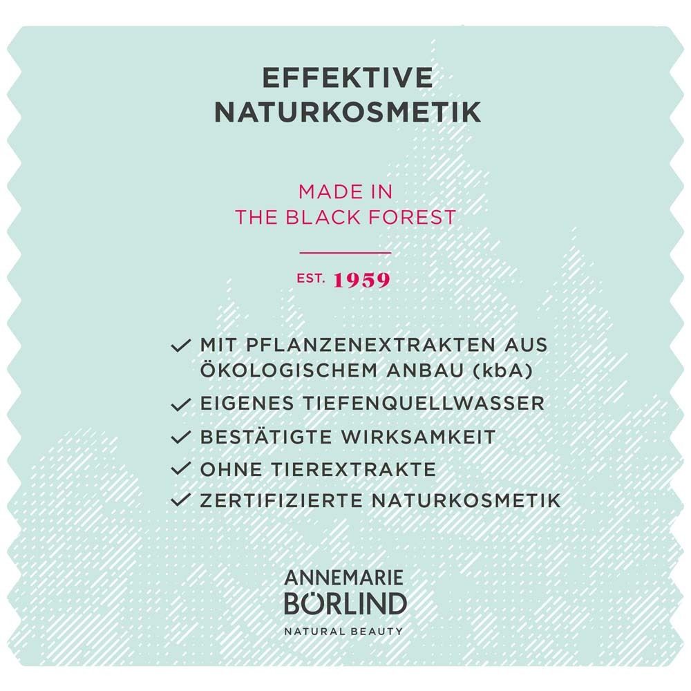 Text: EFFEKTIVE NATURKOSMETIK, Made in the Black Forest, seit 1959. Mit Pflanzenextrakten, ohne Tier.