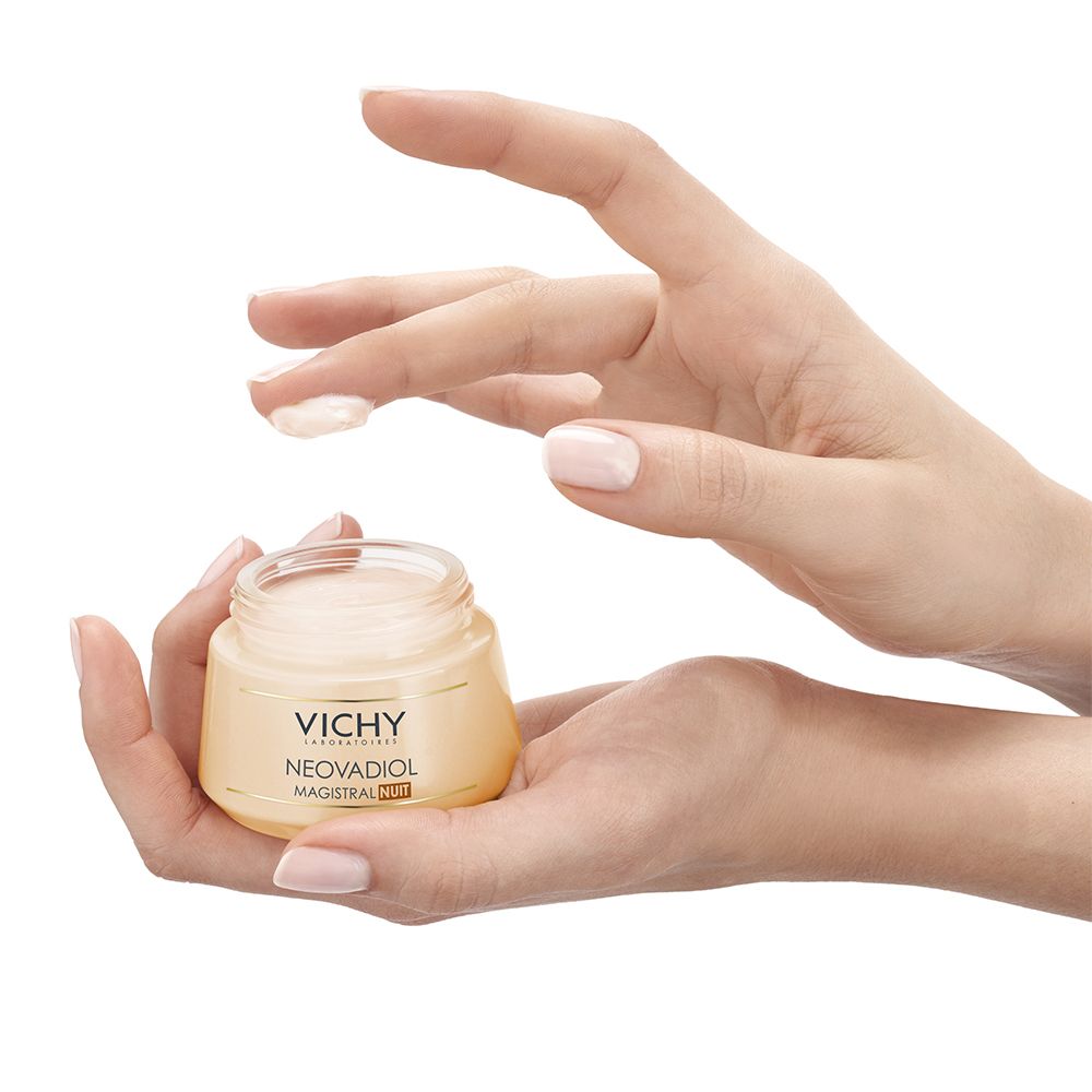 VICHY Neovadiol Magistral Nacht