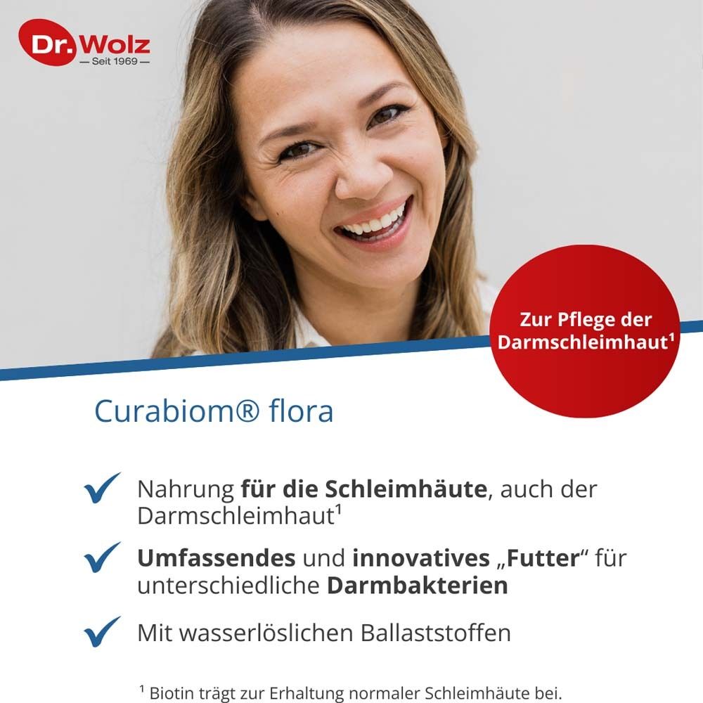 Frau lächelt. Text: Curabiom® flora, Nahrung für die Schleimhäute, auch der Darmschleimhaut. Mit wasserlöslichen Ballaststoffen.