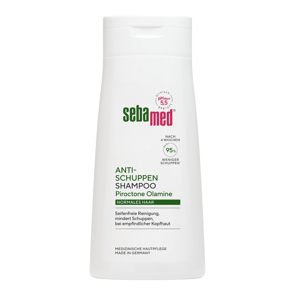 Sebamed Anti-Schuppen Shampoo, weiße Flasche mit grünem und rotem Logo. Text: Anti-Schuppen Shampoo, Piroctone Olamine, normales Haar.