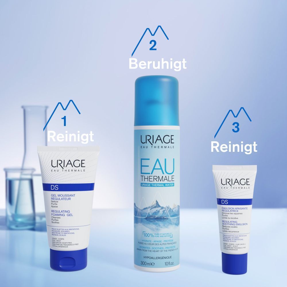 Drei Produkte. Text: Reinigt, beruhigt, reinigt. Uriage DS Emulsion, Eau Thermale, Uriage DS Emulsion.