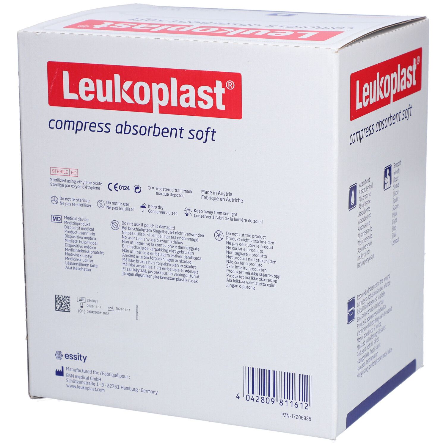 Karton von Leukoplast® compress absorbent soft. Aufdrucke: sterilisiert, CE-Zeichen, Herstelleradresse.