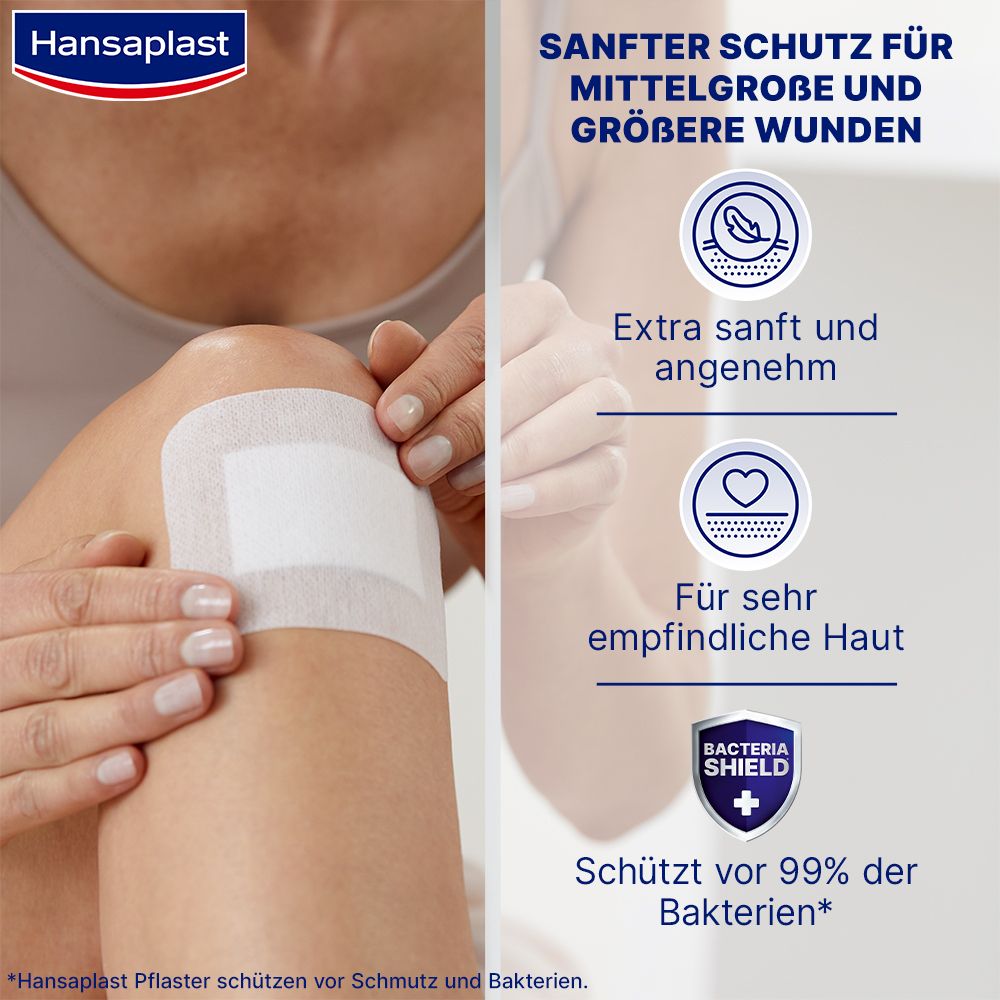 Person zeigt Pflaster auf Knie. Text: Sanfter Schutz für mittelgroße und größere Wunden. Für sehr empfindliche Haut.